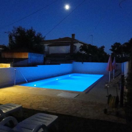 Apartment Pino Umag Exterior photo